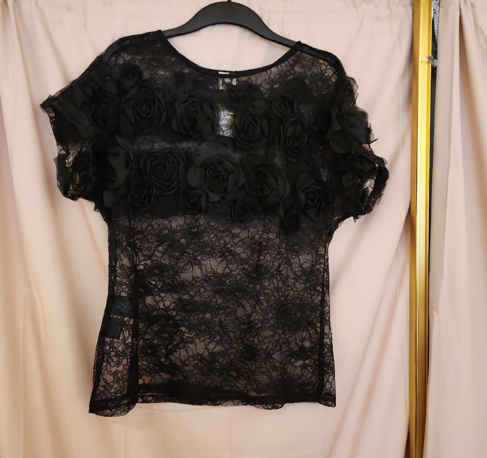Anne Klein Black Floral Lace Blouse
